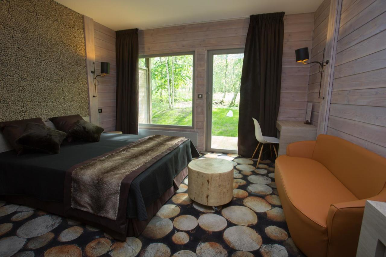 Hotel Des Trois Hiboux Plailly Esterno foto