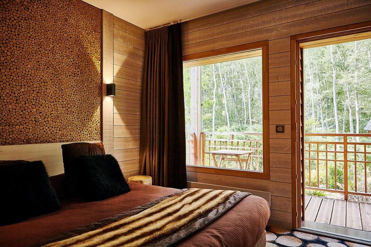 Hotel Des Trois Hiboux Plailly Esterno foto
